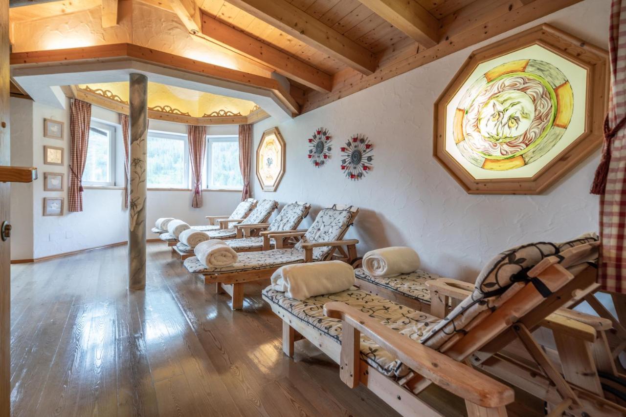 Familienhotel Replerhof mit Kinderbetreuung ab 3 Jahren Prägraten Exterior foto