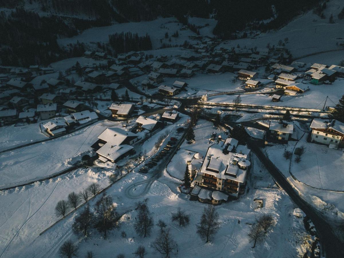 Familienhotel Replerhof mit Kinderbetreuung ab 3 Jahren Prägraten Exterior foto